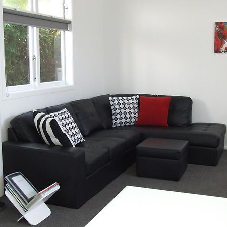 The Quiet Quarter Bed and Breakfast Auckland Eksteriør billede